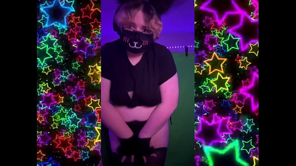 (SOFTCORE) fat gay catboy dances for u and shows u his paws 