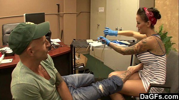 Play MP4 - Dagfs - Emily Parker Gives Him A Bonus Fuck With His Tattoo
