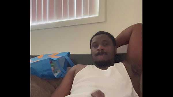 Play MP4 - COME SIT ON IT