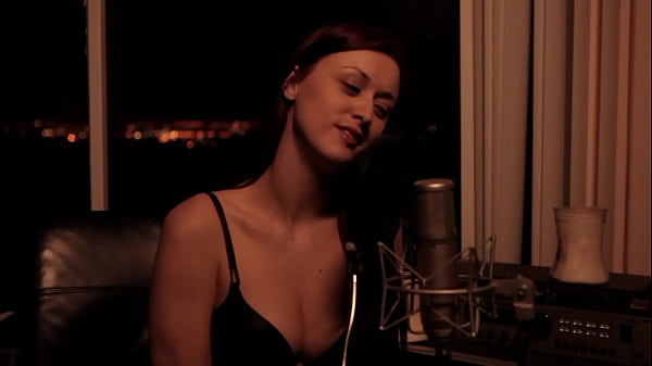 Ebony Toughie Charlie Ninja And Girly Lola Foxx Fill Twats With Tongue thumbnail