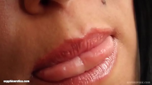 Givemepink_now partof Sapphix brings you Esmeraldamasturbating