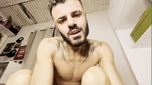O PRIM 0O MAIS VELHO DEU GOSTOSO PRO PRIM 0O MAIS NOVO de 21cm. 