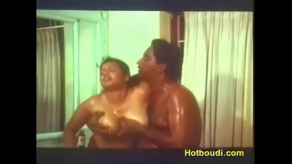 BIG BOOB MALLU MADALASA AUNTY UNCENSORED VIDEO 
