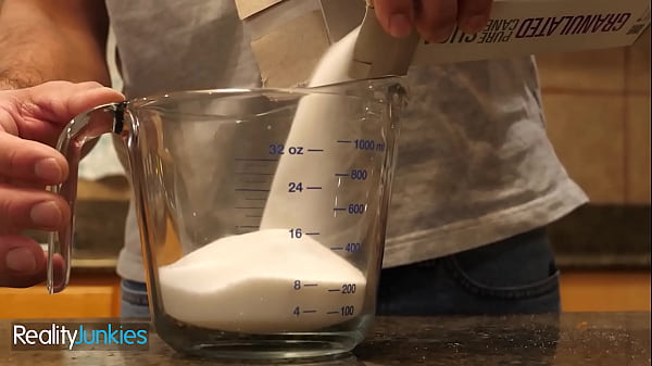 Adultmobile realityjunkies emily addison jon rogue cheating housewives 3 scene 2 10min 