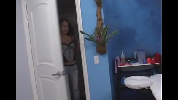 Nonton Hard Ramrod Lances Pink Pussy thumbnail