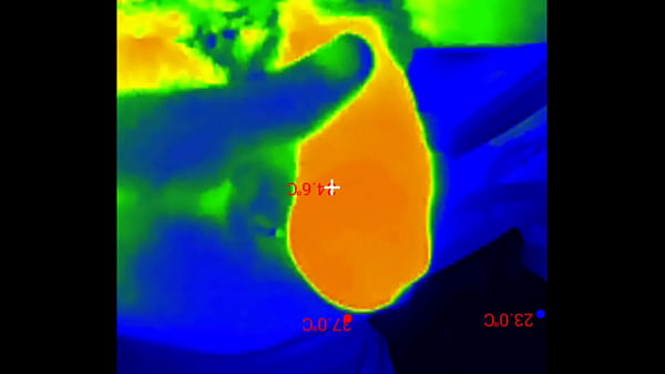 Punhetinha_bem quente e gostosa