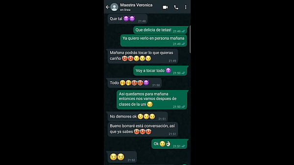 Play MP4 - Follo a mi maestra de la uni y la lleno de leche dentro de su vagina para salvar el curso