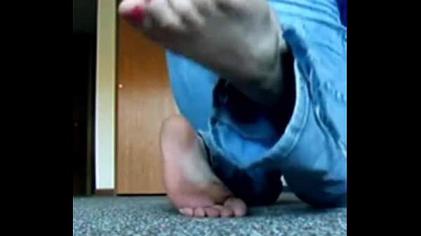 Ass Jeans and Feet FreeWebcam_Porn Video