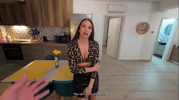 Your obedient girlfriend, here to make up for my mistake
