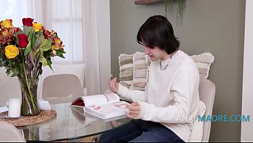 Nonton Very Practical Anatomy Lessons From Step Mom thumbnail
