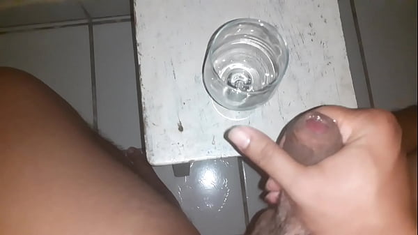 Play MP4 - Servindo porra