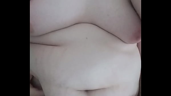 Play MP4 - My friend playing with my belly