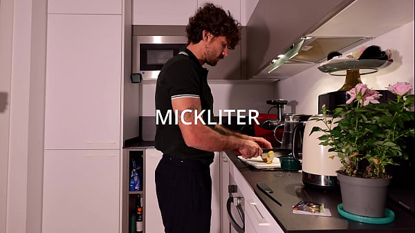 Nonton That Ass Whore Loves To Suck Dick thumbnail