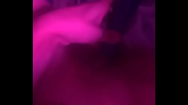 Nonton Testing New Toy On My Little Hole thumbnail