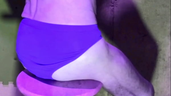 Play MP4 - preview stretching in Basement on Stool in briefs - color changing