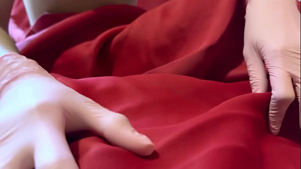 Nonton We Tried This Penis Enlarger Machine thumbnail