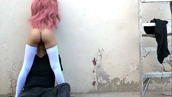 Play MP4 - Me corro en la cara de mi novio mientras lo tengo haciendome un oral en la calle