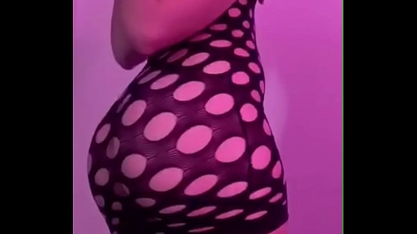 Sexy Girl Teases And Shows Tits On Periscope