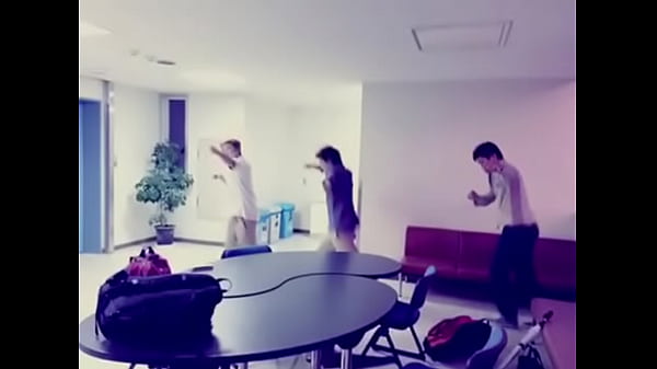 trim.1B33C9E8-B306-4648-A1DD-28CFF6DF8442.MOV 