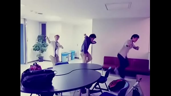 Nonton Trim.1b33c9e8-b306-4648-a1dd-28cff6df8442.mov thumbnail