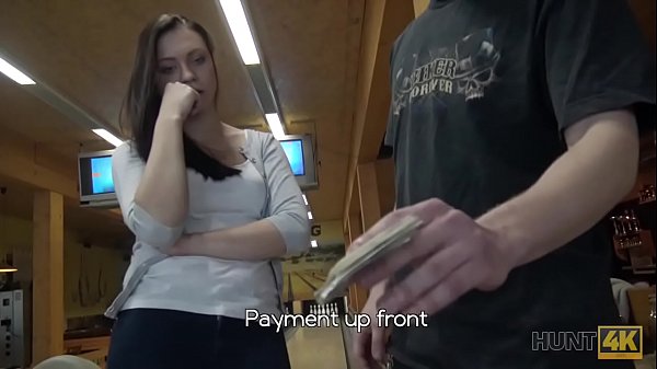 Play MP4 - HUNT4K&period; Sex in a bowling place - I've got strike&excl;