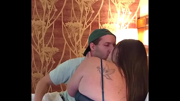 Kissing very sexy thick woman compilation 4