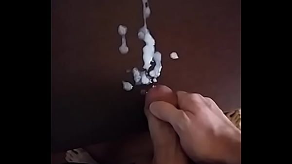 Pedr&atilde_o gozando de novo