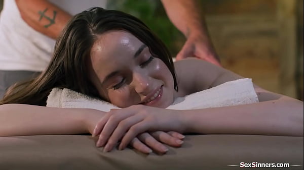 Hornymasseurs focus_on 1 client to fuck