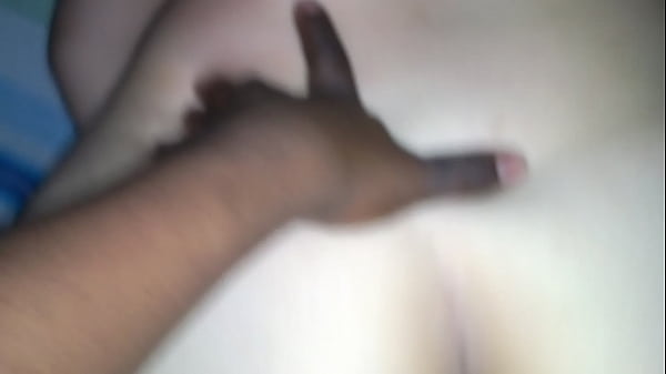 Play MP4 - Fudendo a vizinha