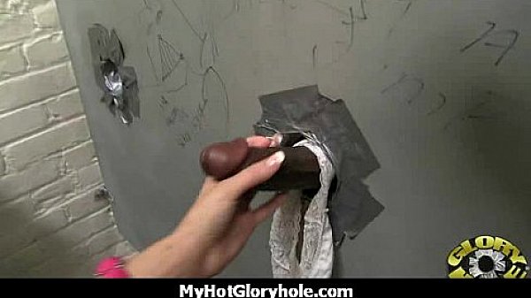 Nonton Sexy Wild Lady Deepthroats At Gloryhole 30 thumbnail