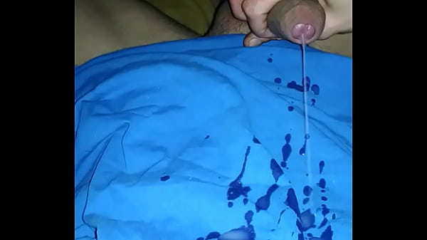 Play MP4 - Young boy jerking