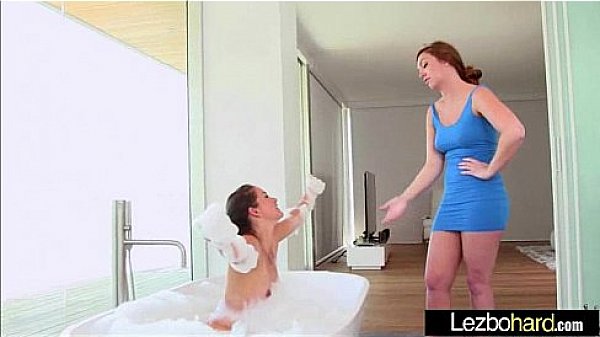 (Allie Haze & Maddy Oreilly) Teen Lesbians Play In Hot Act movie-04 