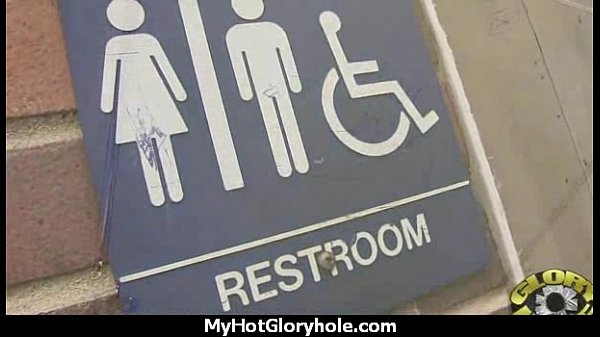 Gloryhole suckaction_12