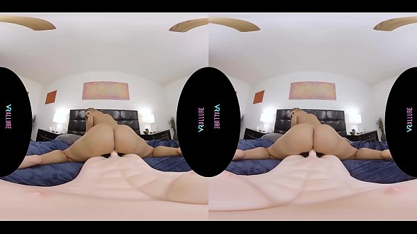 Play MP4 - VRALLURE Do You Like It Better On Or Off&quest;