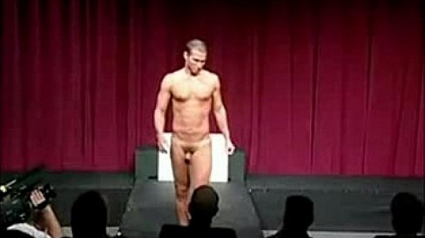 nude men on runway. download full show- http://video4homo.blogspot. 