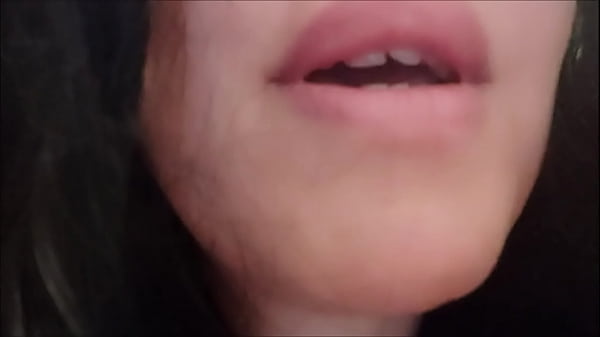 Play MP4 - now i will talk to you and show you how much i like to pee in the diaper