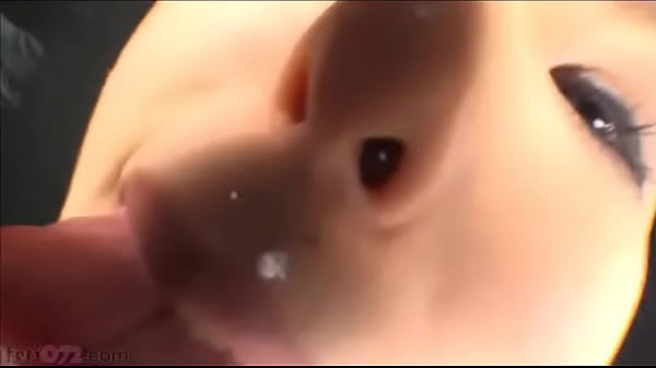 横山夏希のアクリル板舐め回しバーチャルキス