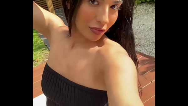 Nonton Raw Or Nah? thumbnail