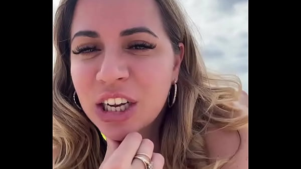 Flexin&rsquo; now so i don&rsquo;t forget to count my blessings ##hawaii 