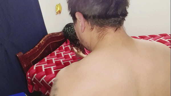 Nonton Me Le Met&iacute; Al Cuarto A La Del Servicio thumbnail