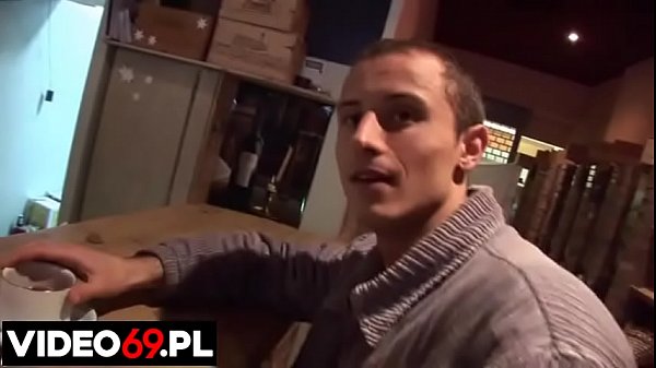 Play MP4 - Polskie porno - Szybki casting na zapleczu
