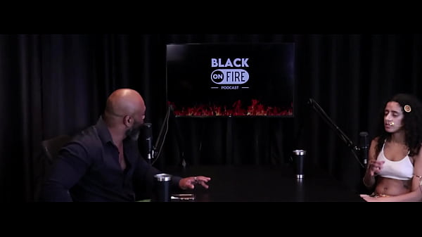 Nonton Gosta De Gordas, Quer Continuar Solteira, Est&aacute; Louca Pra Dar O Cu, E O Vibrador Que A M&atilde;e Lhe Deu... - Bibi Hourani (watch On: Sheer/red) thumbnail