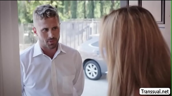 Horny Dude enjoys banging TBabe Eva Paradis butthole in missionary 