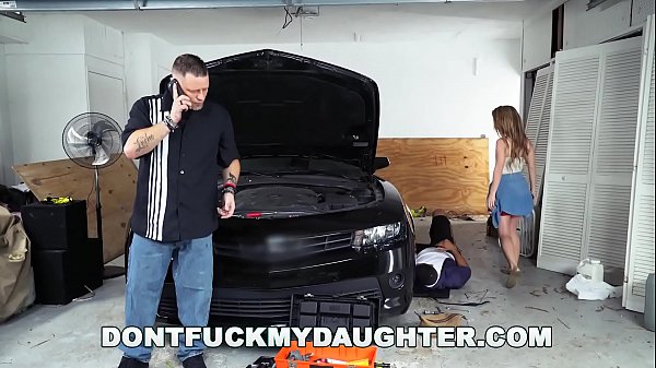 Play MP4 - 18yo Teen Lilly Ford Fucks 's Mechanic Friend &lpar;dfmd15754&rpar;