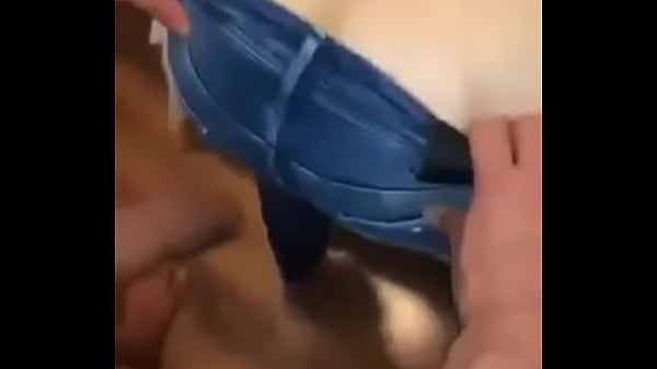 Play MP4 - Maduro casado me coje delicioso