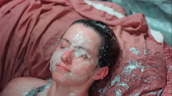 Nonton Amateur Bukkake Compilation 2 thumbnail