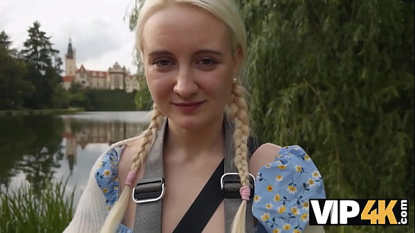 Play MP4 - VIP4K&period; Sexy blonde Daruma Rai quit her photographing job in sake of Hunter&rsquo;s huge cock