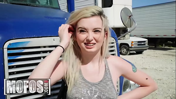 Play MP4 - &lpar;Lexi Lore&rpar; Just Broke Up With Her BF And Left Alone In The Parking Then &lpar;Jesse Black&rpar; Cums On Her Mouth - Mofos