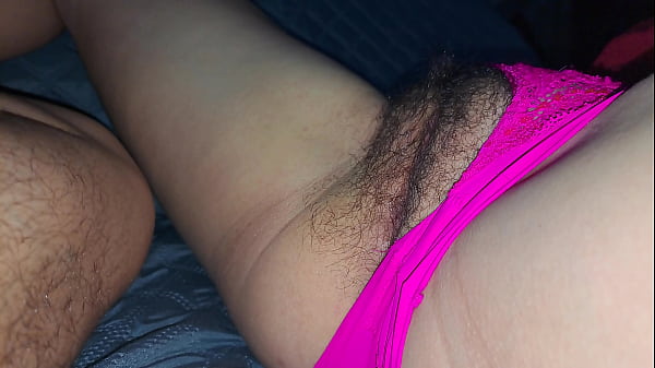 Le Quito Las Bragas A Mi Hermanastra Cuando Vemos Television thumbnail