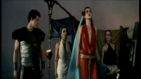 Play MP4 - Alessandra Negrini Cleopatra